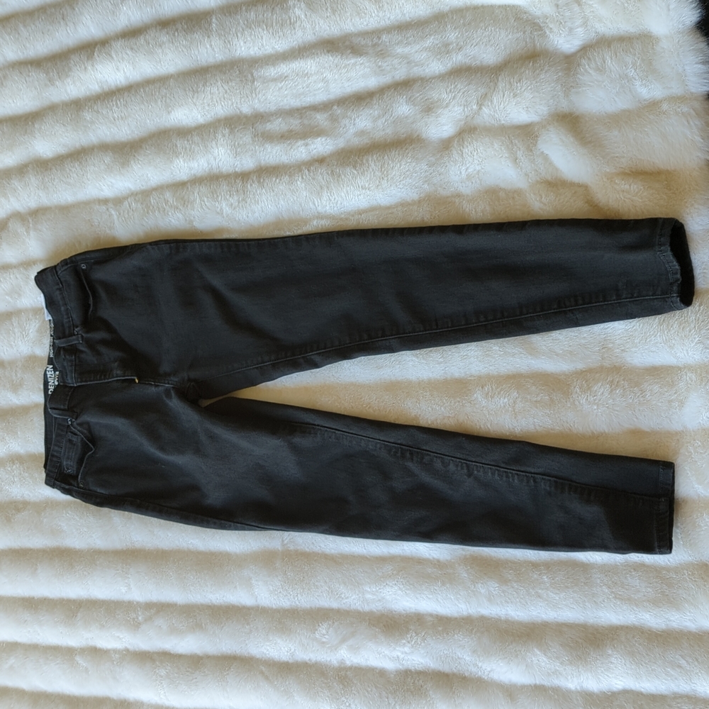 NWOT Levi's Denizen High-Rise Jegging